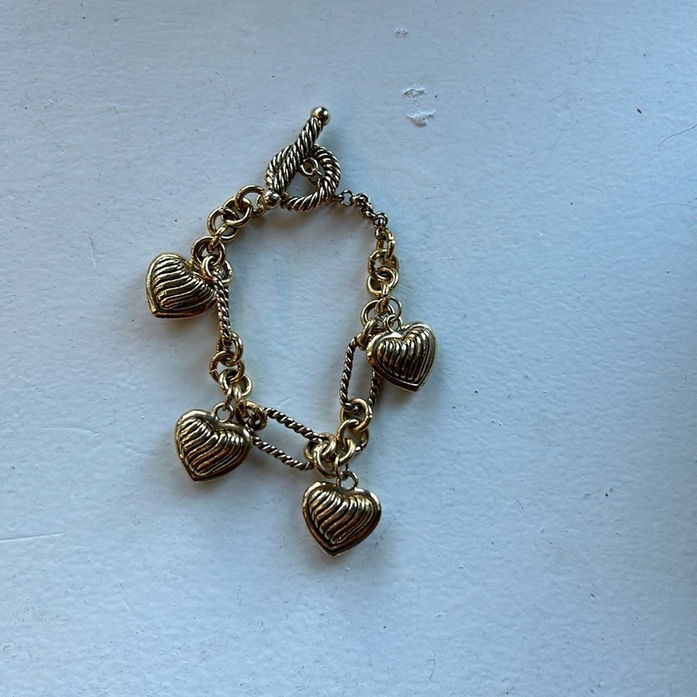 Heart charm bracelet